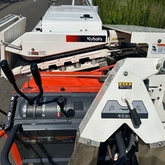 クボタ ハーベスター　美品　脱穀機　カッター付き　ディーゼル　7馬力 HS750 脱穀 クローラー　稲刈　自走式　稲　麦　脱こく　コンバイン ハーベスタ カッター 宮崎 簡易始動動画ありの画像