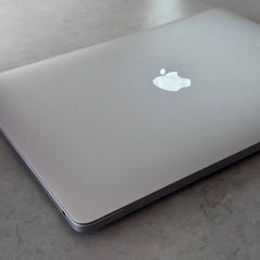 【極美品】16GB 512GB 8コアGPU M1 MacBook Airの画像