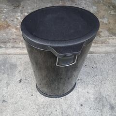 🌟ペダル式ダストBOX(ゴミ箱)(´▽｀)🌟の画像
