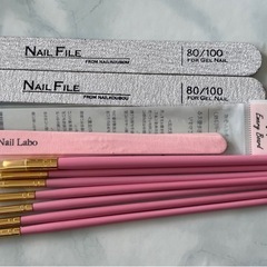 ネイルアート用パーツ、筆の画像