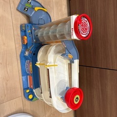 タカラ　トミカ用　トミカビル(立体駐車場)玩具の画像
