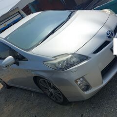 車検付きトヨタプリウスの画像