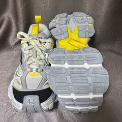 BALENCIAGA CARGO スニーカー 42の画像