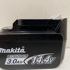 激安！makita バッテリー、充電器の画像