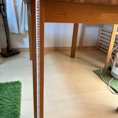 IKEAイケア 「EKENSBERG」 ダイニングテーブル  の画像