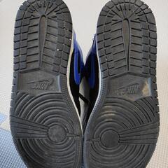 NIKE JORDAN1(子供用)の画像