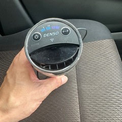 シャープのプラズマクラスターイオン発生機
(車載用カップホルダータイプ）の画像