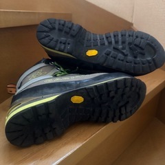 登山靴　ガルモント　26cmの画像
