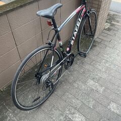 リサイクルショップどりーむ荒田店　No440 クロスバイク　28インチ　ギア切り替え2×7段変速　SIAFEI　ちょっと訳アリ　サドル固着調節不可の画像