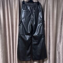  Rick Owens leather cargo pantsの画像