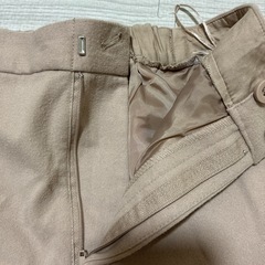 GU パンツの画像