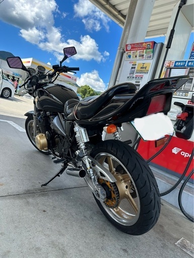 ゼファー400