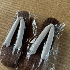 下駄とサンダルの画像