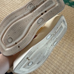 下駄とサンダルの画像