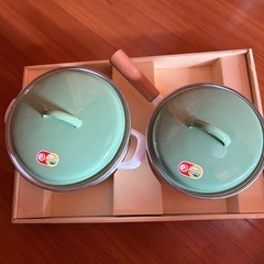 ホーロー鍋2個　新品の画像