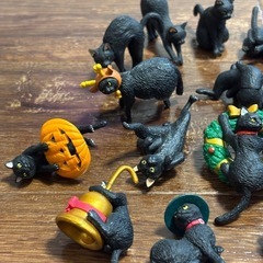 【差し上げます
】ベローチェ くろねこフィギュア（ふちねこ）の画像