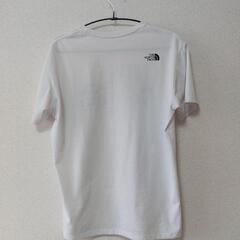 THE NORTH FACE（ノースフェイス） ホワイト　フロントプリントTシャツの画像