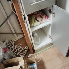 台所で使っていました。収納　中古品　差し上げますの画像