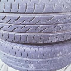 タイヤホイールの画像