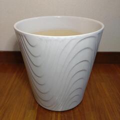 植木鉢①の画像