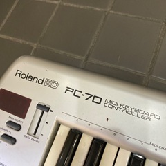 ROLAND電子ピアノの画像