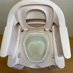 ポータブルトイレ　介護用　簡易トイレの画像