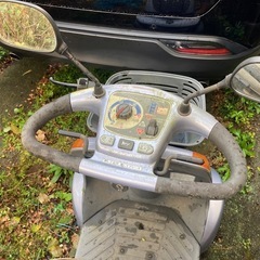 電動四輪車  SUZUKI 電動車椅子 の画像