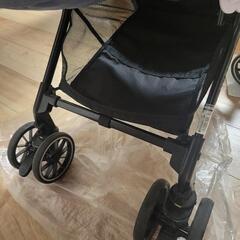 combiベビーカーの画像