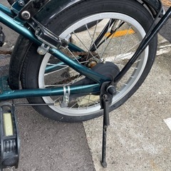 折りたたみ自転車の画像