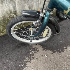 折りたたみ自転車の画像