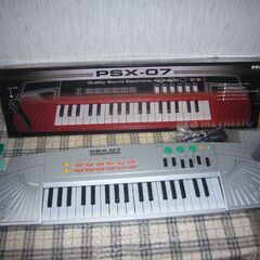 新品未使用　おもちゃキーボード　２個セットで提供の画像