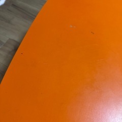折りたたみテーブル　オレンジの画像