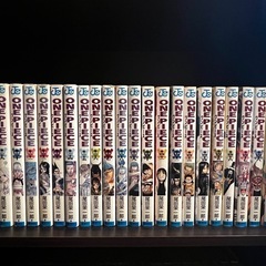ONE PIECE112巻全巻セット＋関連本＋ステッカーの画像