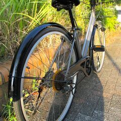 中古自転車 MONOLOGUE 実用 自転車 6段変速 26インチ LEDオートライト シルバー 通勤 通学 近所のお出掛けなどにの画像