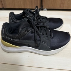 PUMA プーマ シューズ 23cmの画像