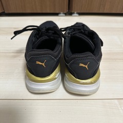 PUMA プーマ シューズ 23cmの画像