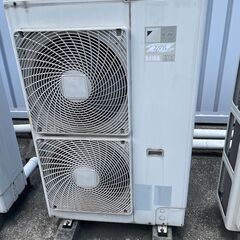 業務用天カセ　エアコン　２台＋３台の画像