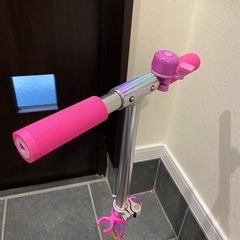 子供用　キックボード　ラプンツェル　キックスクーター　トイザらスの画像