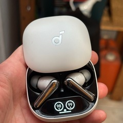 サウンドコアイヤホン liberty 4 Proの画像