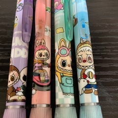 61🐰LABUBUラブブ。フリクション1本¥150の画像