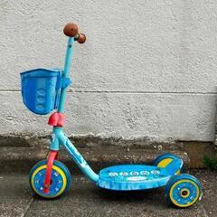 トーマス自転車とキックスケーターの画像