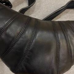 LEMAIRE クロワッサン ショルダーバッグ ブラックの画像
