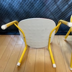 子ども用チェア　ダイソーの画像