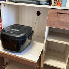食器棚本体のみの画像