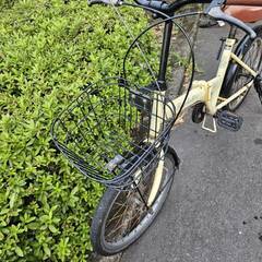 リサイクルショップどりーむ天保山店　No391　折りたたみ自転車　シティサイクル　20インチ　ホワイト　エコチャリNo21896Uの画像
