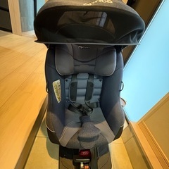 チャイルドシート　アップリカの画像
