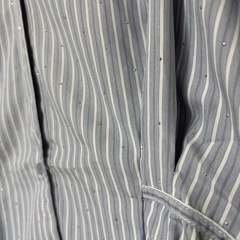 【取引決定】TEMUで買った４Ｌの服なのですが…の画像