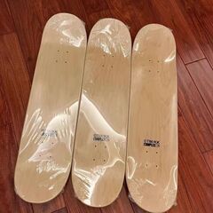 村上隆 FLYING DOB DECK SET GREY スケートボード デッキの画像