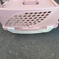 ペット用キャリーの画像