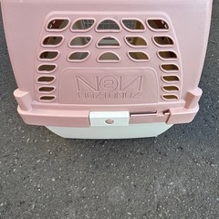 ペット用キャリーの画像